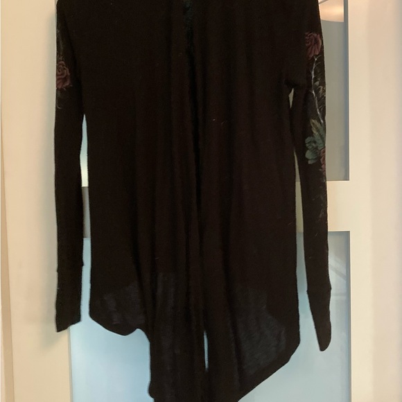 Black Graphic Tee with Wing and Rose Design - Picture 3 of 4